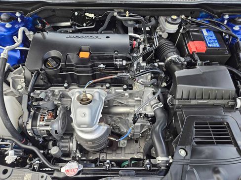 Used 2024 Honda Civic Sport image 29