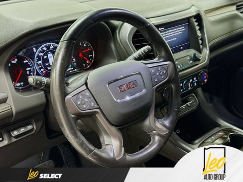 Used 2021 GMC Acadia AT4 w/ Technology Package AWD/4WD image 14