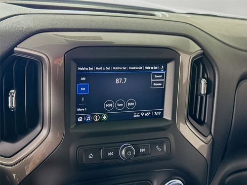 New 2026 GMC Sierra 2500 Pro w/ Convenience Package image 9