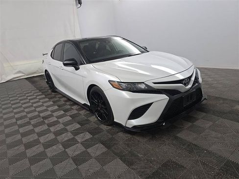Used 2022 Toyota Camry TRD FWD image 3