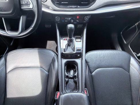 Used 2022 Jeep Compass Latitude AWD/4WD image 2