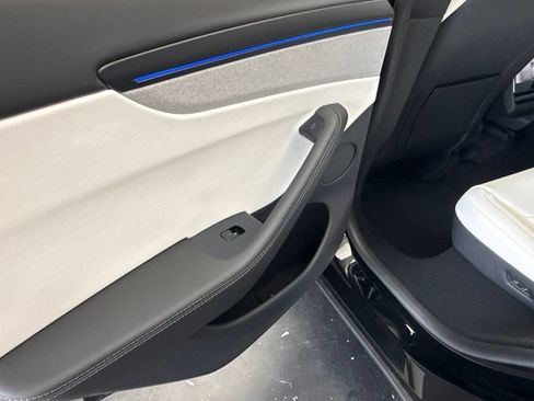 Used 2026 Tesla Model Y AWD image 20