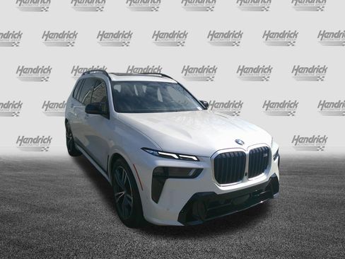 Certified 2025 BMW X7 M60i w/ Climate Comfort Package image 2