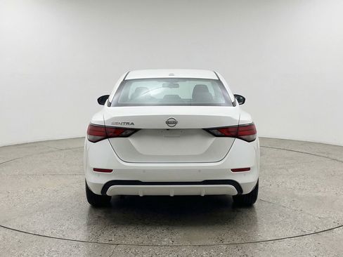 Used 2025 Nissan Sentra SV image 7