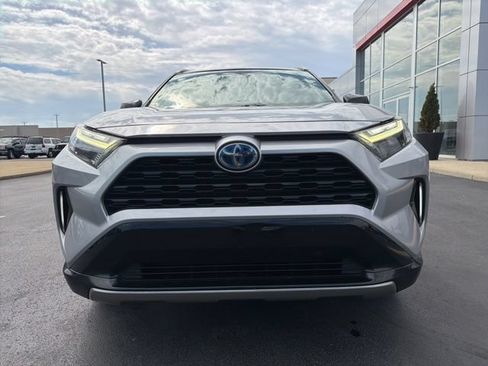 Used 2022 Toyota RAV4 XSE w/ XSE Grade Weather Package AWD/4WD image 2