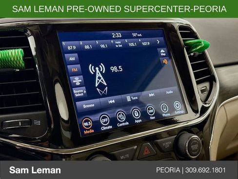 Used 2021 Jeep Grand Cherokee Limited w/ Premium Lighting Group image 15