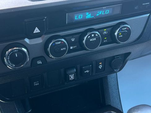 Used 2023 Toyota Tacoma TRD Off-Road AWD/4WD image 26