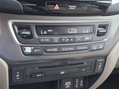 Used 2017 Honda Pilot EX-L image 24