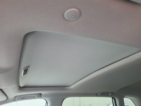 New 2026 Honda CR-V EX-L image 9