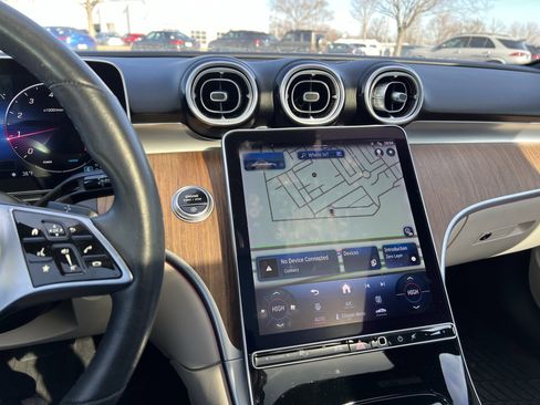 Used 2023 Mercedes-Benz C 300 Sedan image 31