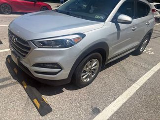 Used 2017 Hyundai Tucson SE AWD/4WD video 1