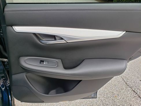 Used 2019 INFINITI QX50 Luxe w/ Cargo Package AWD/4WD image 17