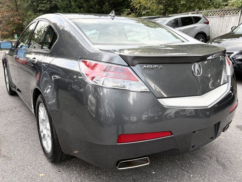 Used 2009 Acura TL w/ Technology Package FWD image 4