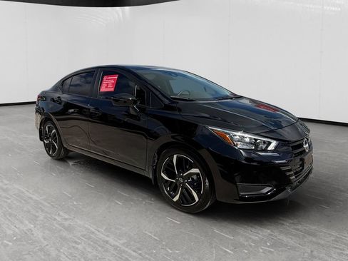 Used 2025 Nissan Versa SR w/ Trunk Package FWD image 7