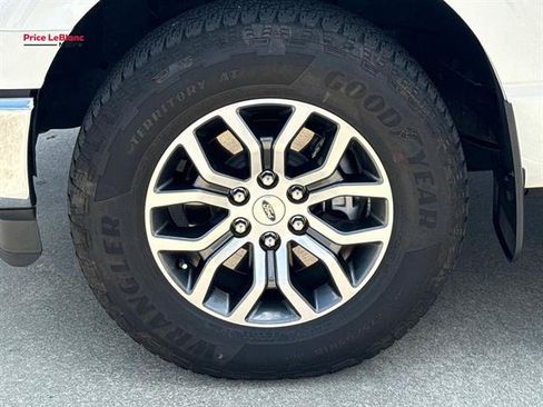 Used 2022 Ford F150 Lariat w/ Trailer Tow Package AWD/4WD image 4