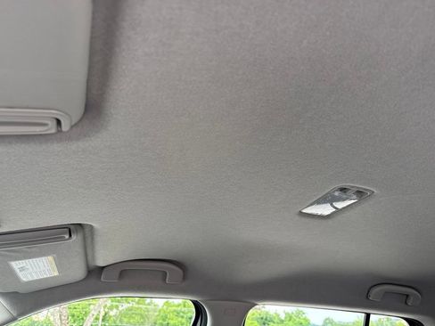 Used 2025 Nissan Kicks Play S FWD image 20
