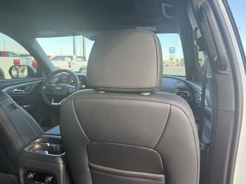 New 2026 Chevrolet Traverse LT image 36