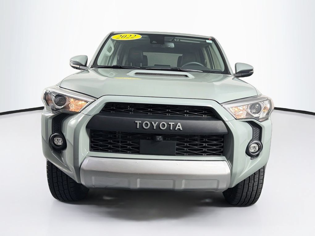 Used 2022 Toyota 4Runner TRD Off-Road Premium AWD/4WD image 2