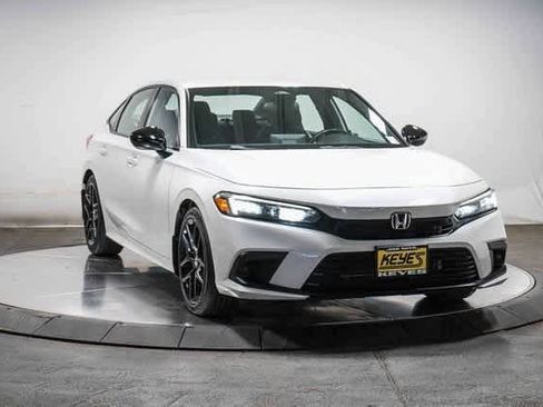 Used 2022 Honda Civic Sport image 5