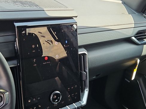 New 2026 GMC Acadia Elevation FWD image 18