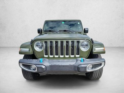 Used 2022 Jeep Wrangler Unlimited Sahara image 2