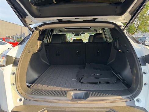 New 2026 Nissan Murano SL image 10