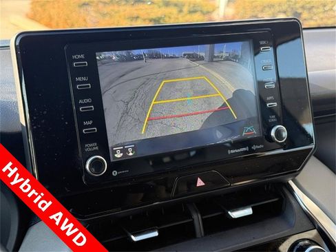 Used 2021 Toyota Venza LE w/ Carpet Mat Package (TMS) image 24