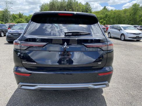 New 2026 Mitsubishi Outlander SE AWD/4WD image 4