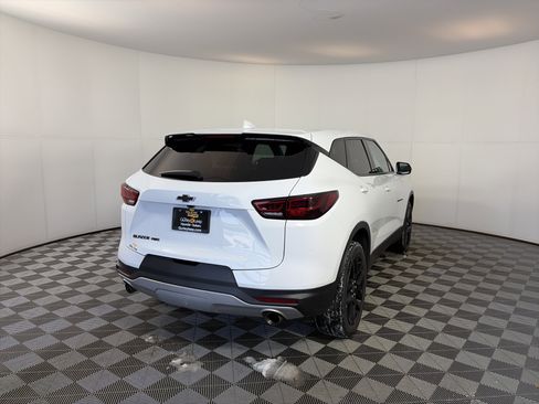 Used 2023 Chevrolet Blazer LT image 10