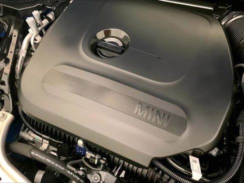 Certified 2025 MINI Cooper S image 31