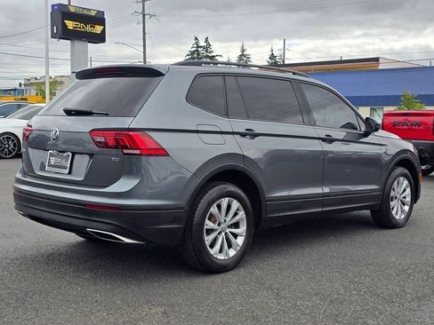 Used 2018 Volkswagen Tiguan S FWD image 6