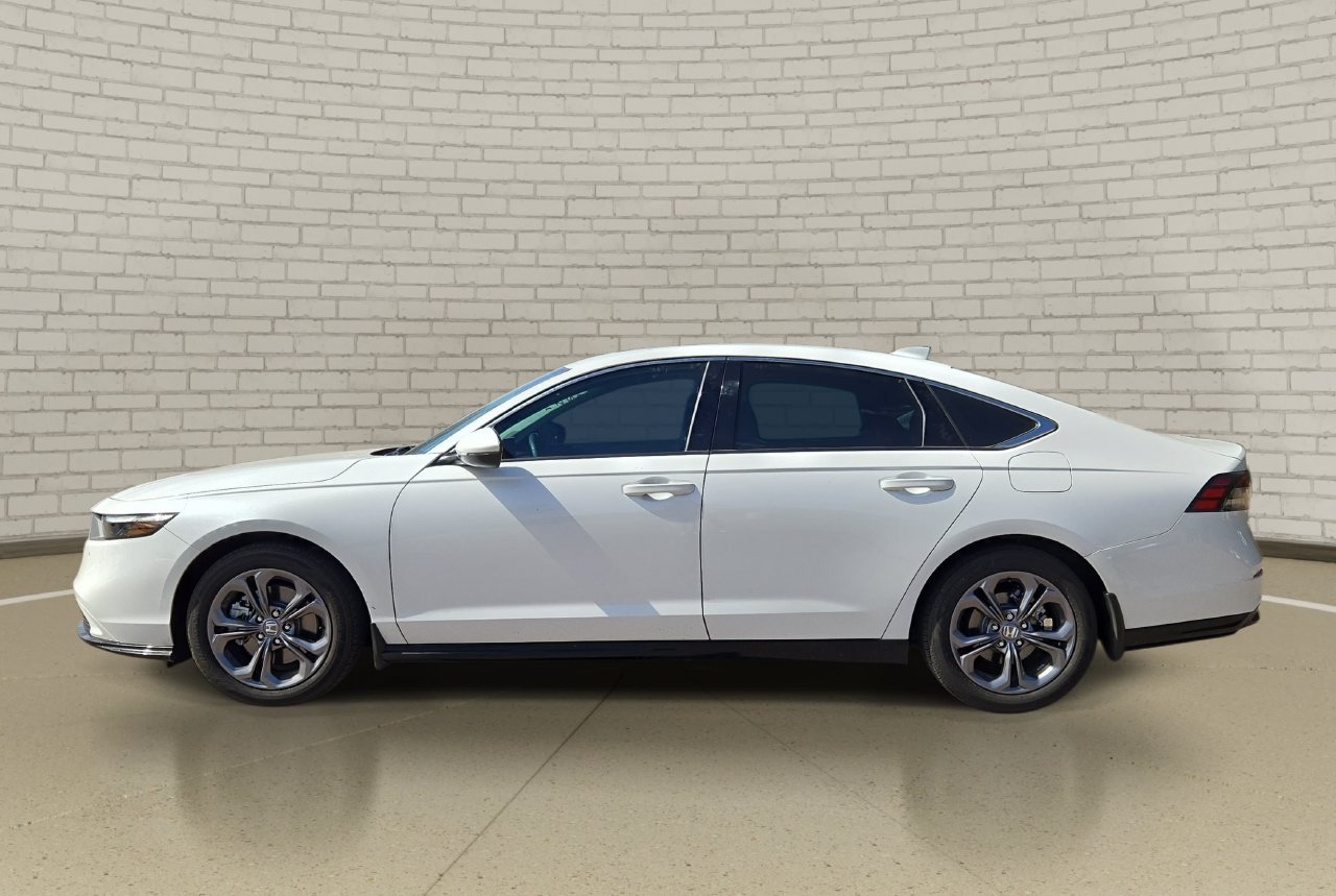 Used 2026 Honda Accord EX-L image 8