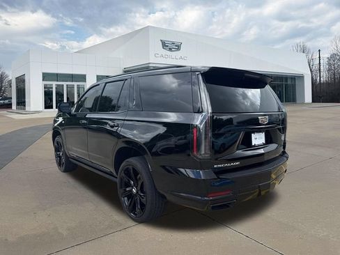 Used 2025 Cadillac Escalade Sport Platinum w/ LPO, Floor Liner Package AWD/4WD image 6
