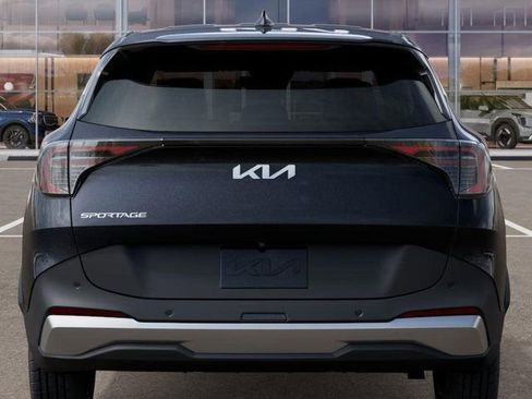 New 2026 Kia Sportage LX image 14