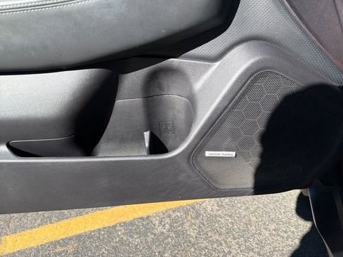 Used 2017 Subaru Outback 3.6R Limited image 13