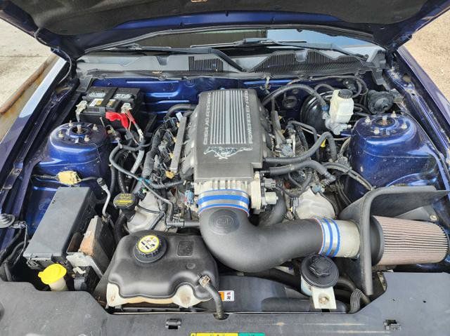 Used 2010 Ford Mustang GT RWD image 15