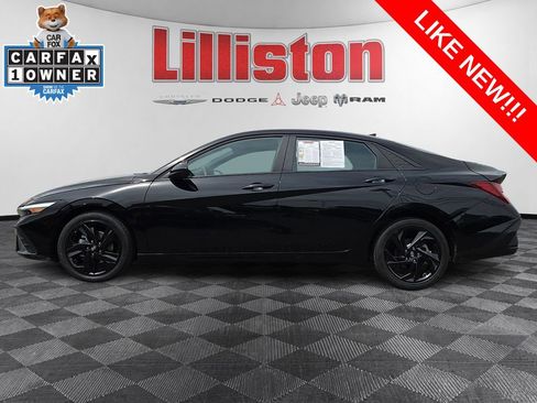 Used 2026 Hyundai Elantra Sport FWD image 7