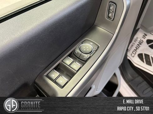 Used 2024 Ford F350 XLT AWD/4WD image 11