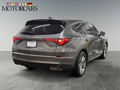 Certified 2023 Acura MDX SH-AWD image 3