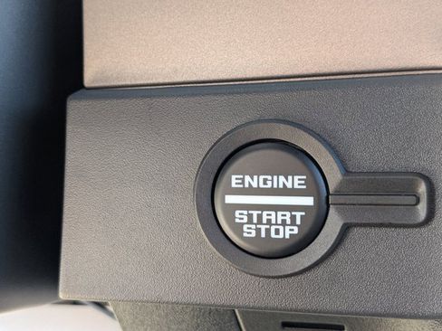 New 2025 Ford Bronco Outer Banks image 22