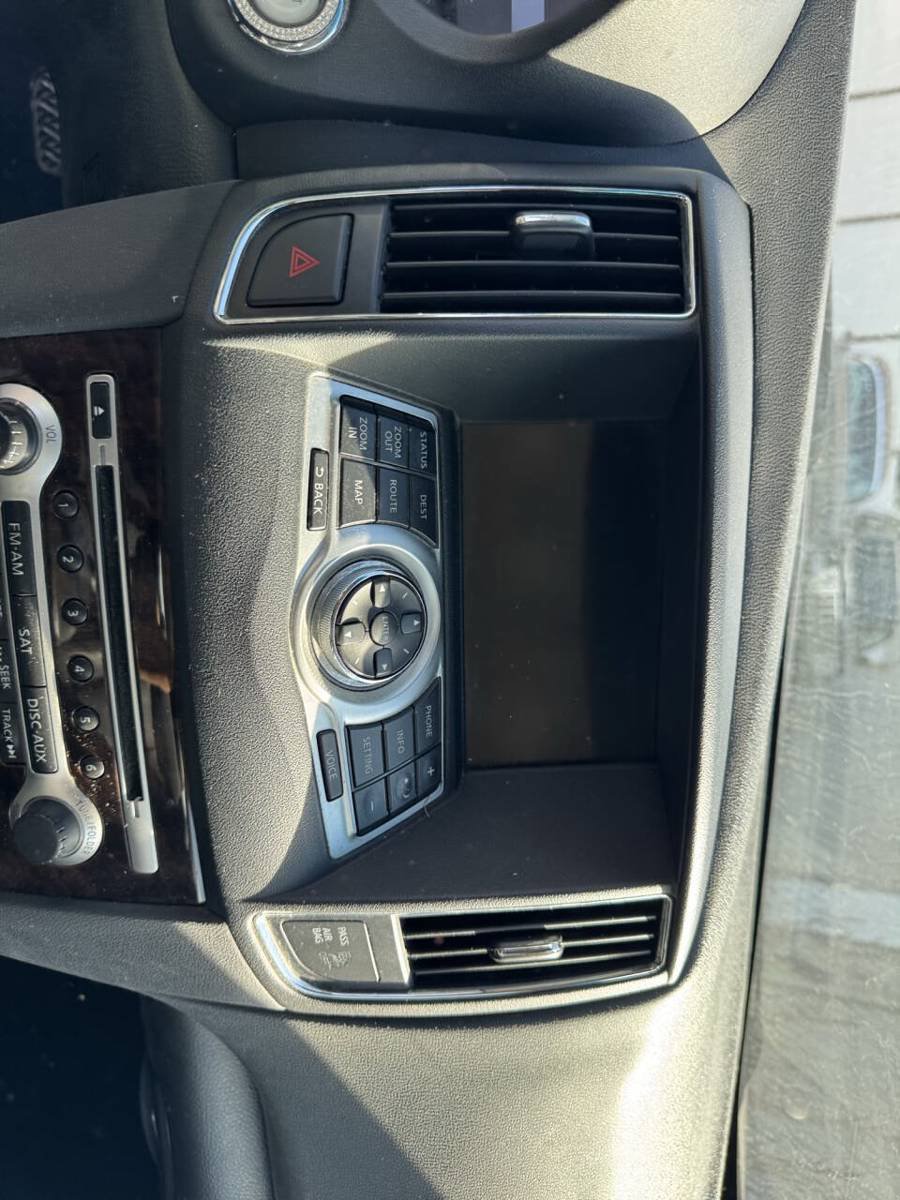 Used 2011 Nissan Maxima 3.5 SV w/ Premium Pkg FWD image 33