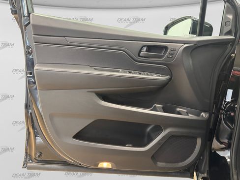 Used 2025 Honda Odyssey Sport-L image 15