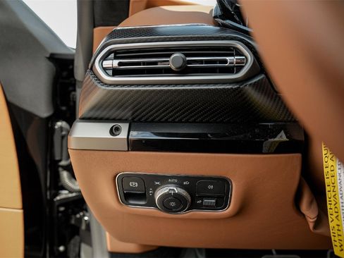 New 2025 Aston Martin V8 Vantage Coupe image 30