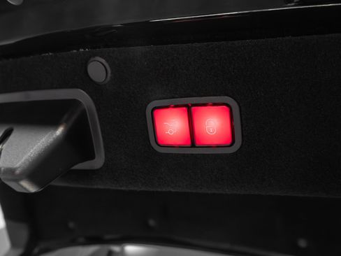 Used 2016 Mercedes-Benz Maybach S 600 Maybach S 600 image 32