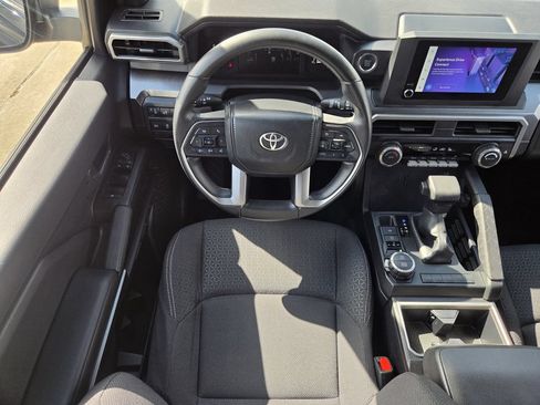 Used 2025 Toyota 4Runner SR5 AWD/4WD image 13
