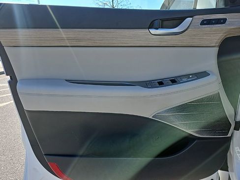 Used 2021 Hyundai Palisade Limited image 9