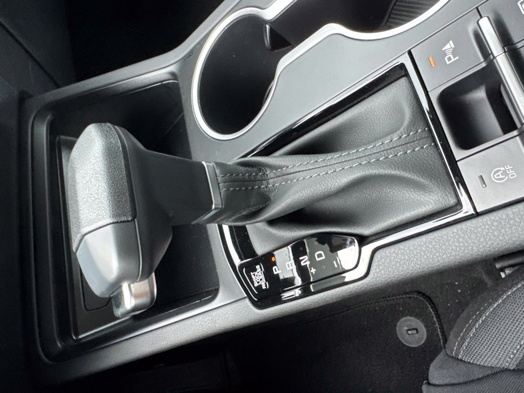 New 2026 Kia K5 LXS FWD image 12