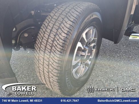 New 2026 GMC Sierra 2500 SLE w/ SLE Value Package; image 32