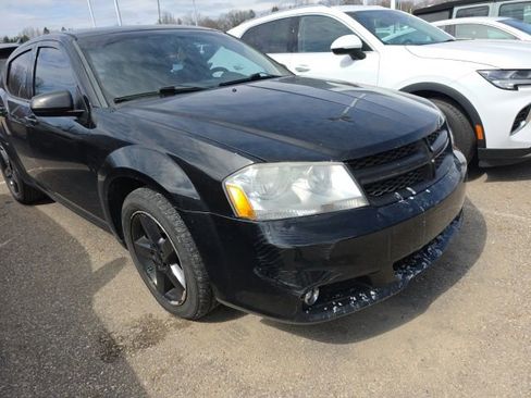 Used 2013 Dodge Avenger SXT w/ Sun/Sound Group image 2