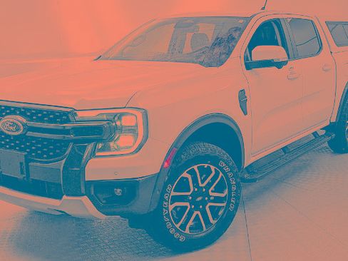 Certified 2024 Ford Ranger Lariat w/ FX4 Off-Road Package AWD/4WD image 6